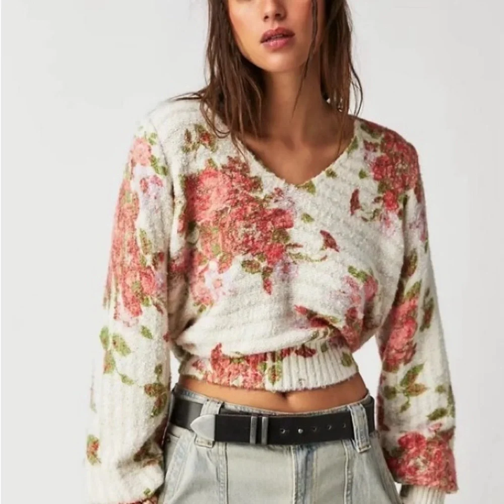 Free People Bed of Roses Sweater SZ M - Picture 2 of 11